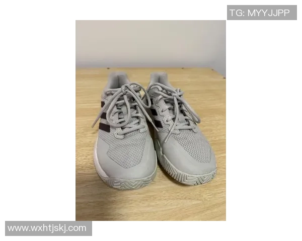 网球装备选购指南：必备护具推荐助你提升比赛表现